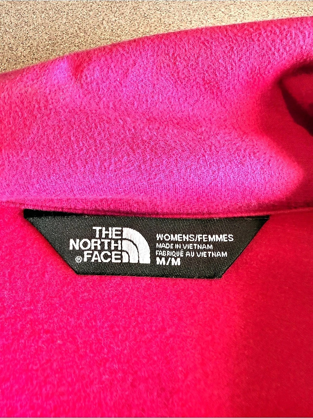The North Face Women's Momentum Jacket Pink Medium NWT - Picture 5 of 9